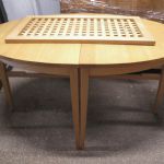 649 2318 COFFEE TABLE